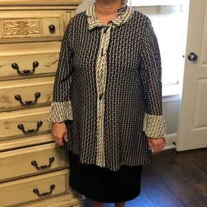 Beautiful Come N See tunic